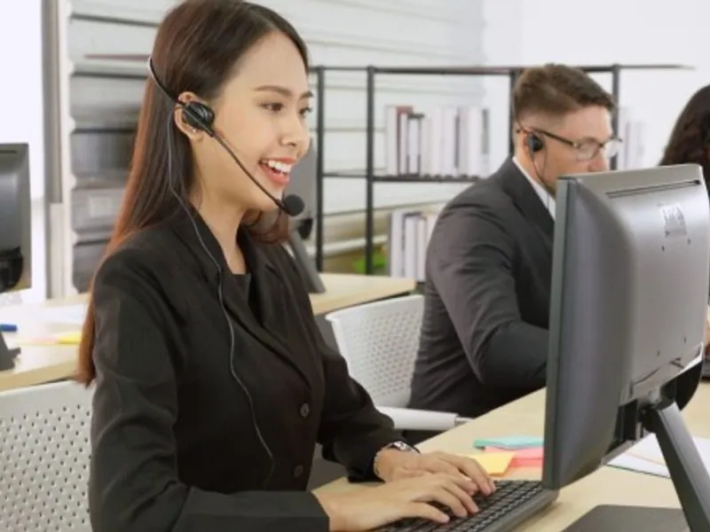 Đội ngũ hỗ trợ khách hàng e2bet