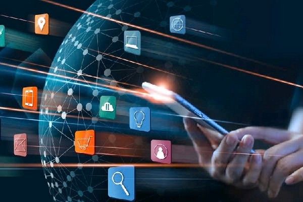 Người dùng đang bảo vệ tài khoản e2bet của mình